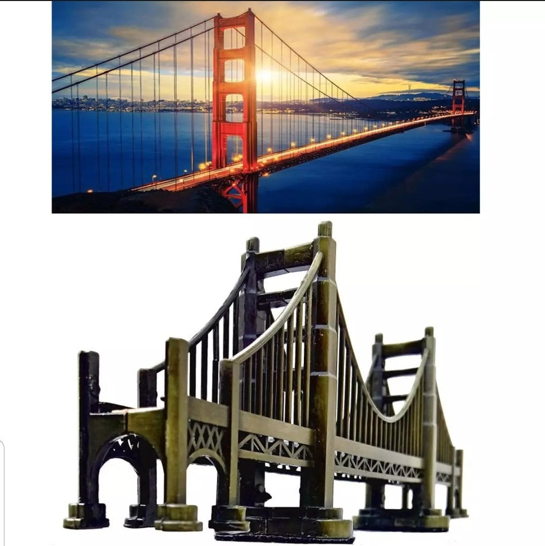 London Bridge Metal Monument